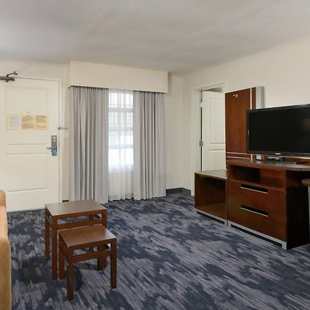 Fairfield Inn & Suites San Diego Old Town Exteriör bild