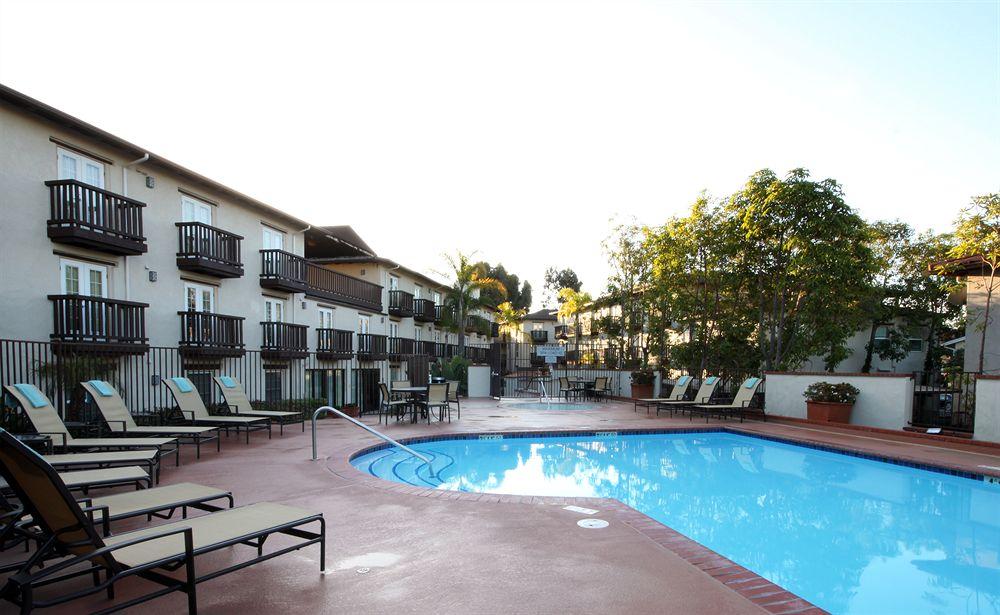 Fairfield Inn & Suites San Diego Old Town Exteriör bild