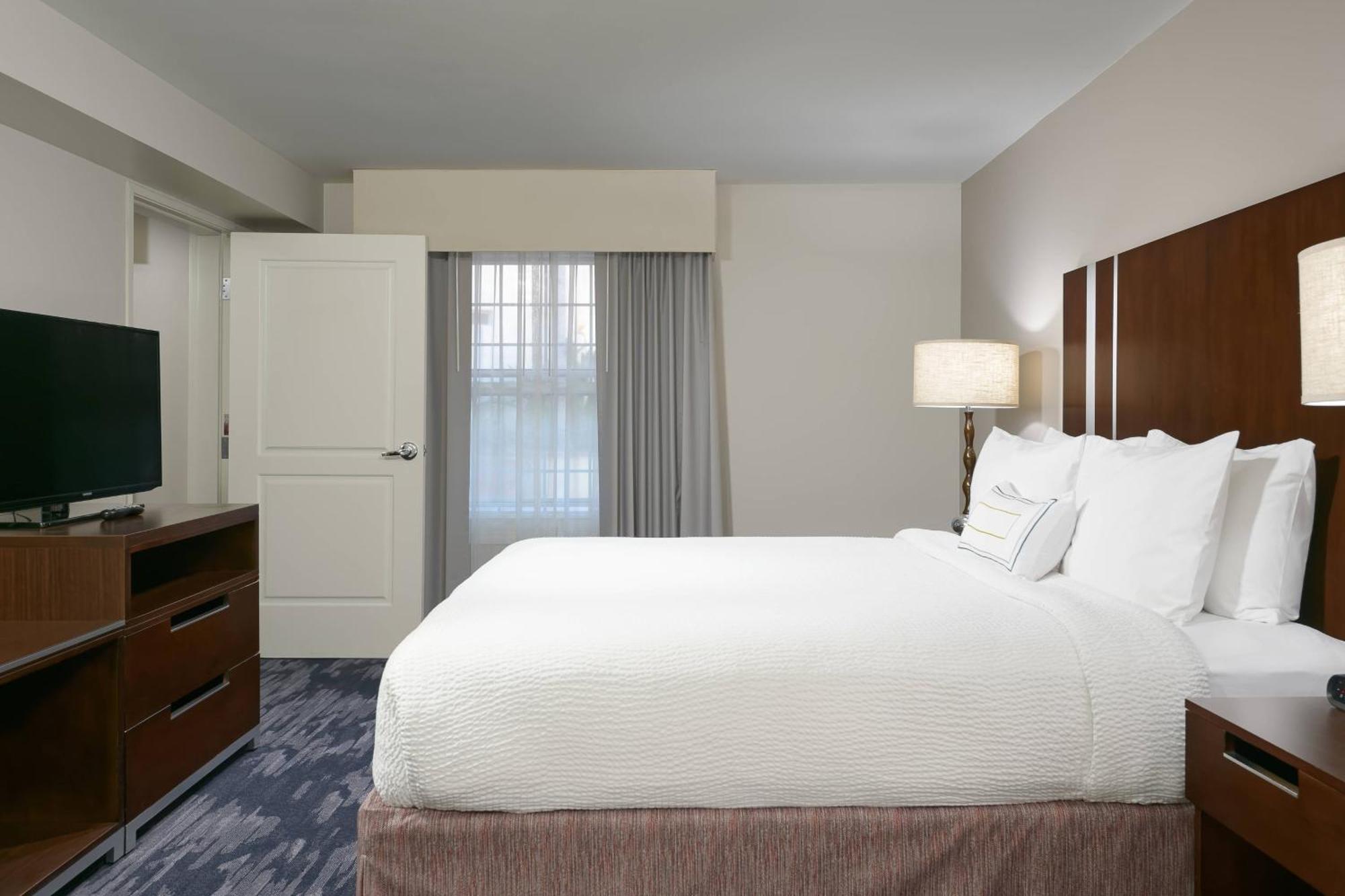 Fairfield Inn & Suites San Diego Old Town Exteriör bild