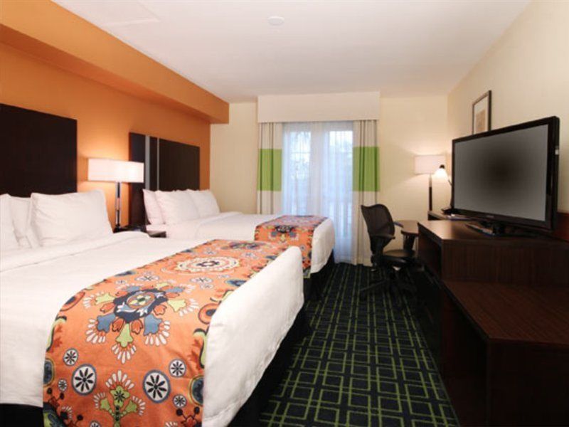 Fairfield Inn & Suites San Diego Old Town Exteriör bild