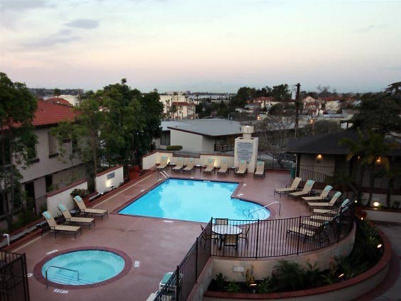 Fairfield Inn & Suites San Diego Old Town Exteriör bild